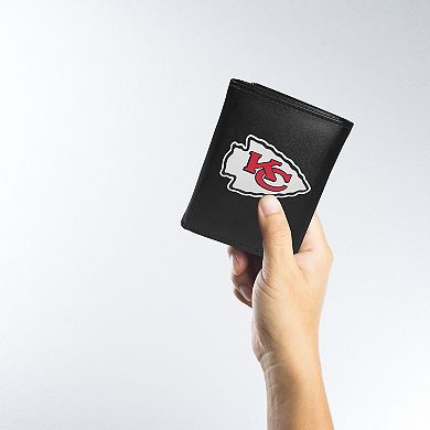 NFL Kansas City Chiefs Tri-Fold Wallet & Steel Key Chain Set