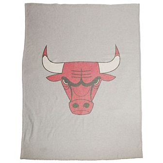 "Chicago Bulls 54"" x 84"" Sweatshirt Blanket"