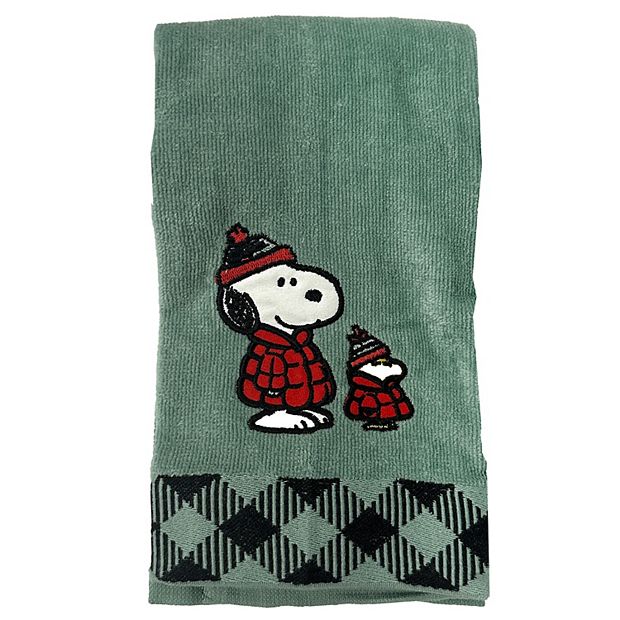 Peanuts Snoopy and Woodstock Bundled Up Hand Towel