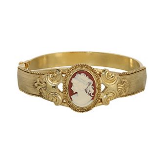 1928 Gold Tone Carnelian Cameo Bracelet