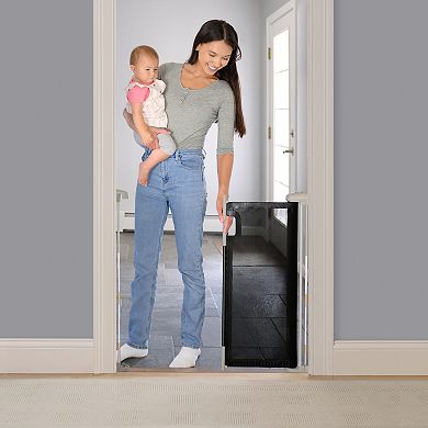 Ingenuity Thruway 52W Series Retractable Baby Gate