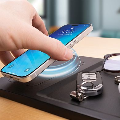 Smart Gear Wireless Charging Valet
