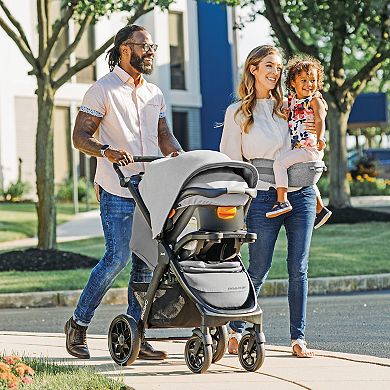Chicco Bravo LE 3-in-1 Trio Travel System
