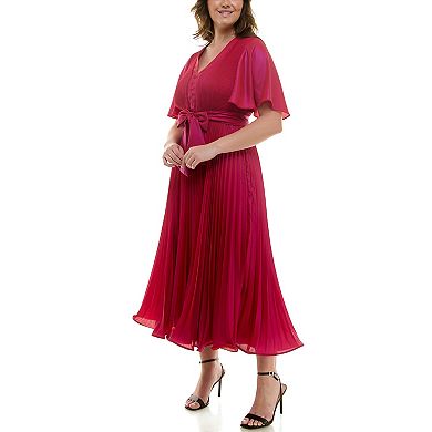 Plus Size Taylor V-Neck Pleated Skirt Maxi Dress