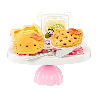 MGA's Miniverse Make It Mini Sanrio Hello Kitty Assortment - Styles May Vary