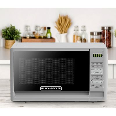BLACK+DECKER™ EM720CFOW Digital Microwave