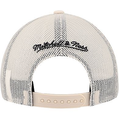 Men's Mitchell & Ness Cream Chicago Bulls Trucker Adjustable Hat