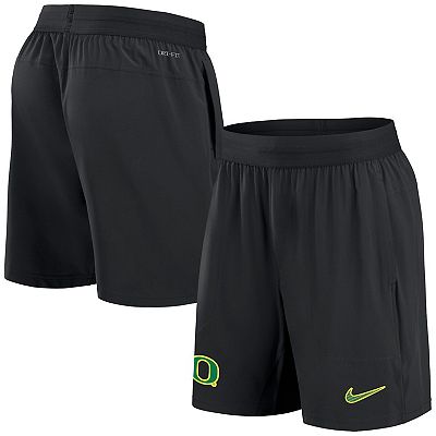 Men s Nike Black Oregon Ducks 2024 Sideline Performance Shorts
