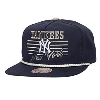 Men's Mitchell & Ness Navy New York Yankees Radiant Lines Deadstock Snapback Hat