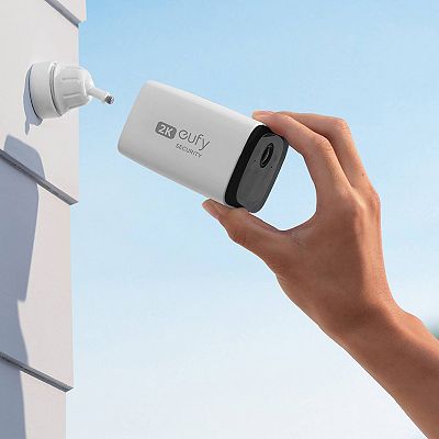 Eufy Security SoloCam C210 2K HD Battery-Powered Night Vision