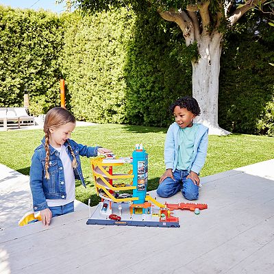 Close Out HBL60 Matchbox Park & Play Garage - Autorimessa Con Parcheggio - Nuovo