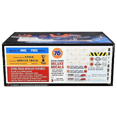 AMT Scale Model Kit 1950 Chevy 3100 Pickup Union 76 Replica Truck