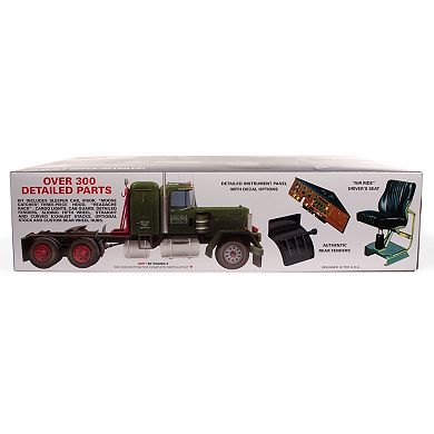 Round 2 AMT Alaskan Hauler Kenworth Tractor Model Kit