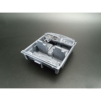 Round 2 AMT 1996 Chevrolet C-3500 Dually Pickup Scale Model Kit