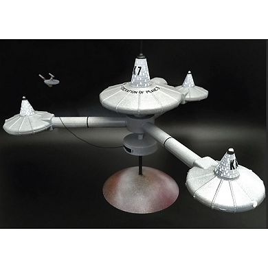 Round 2 AMT Star Trek K-7 Space Station Scale Model Kit
