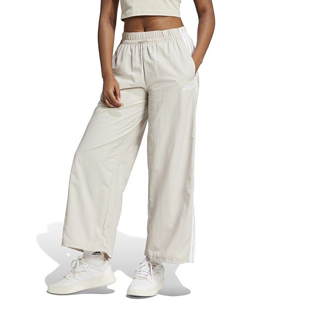【adidas】3-STRIPES WOVEN PARACHUTE トラック パンツ adidas 3-Stripes Woven Parachute Pants In Black - FREE