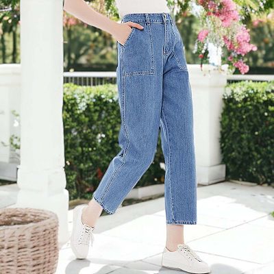 Women's Loose Tapered Crop Denim Pants
