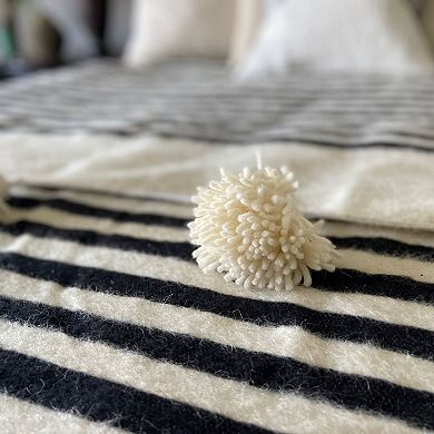 Beldinest Moroccan Wool Blanket: Hand-woven, Off-white With Stripes - 118"x78