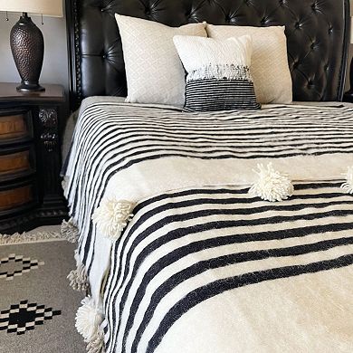 Beldinest Moroccan Wool Blanket: Hand-woven, Off-white With Stripes - 118"x78