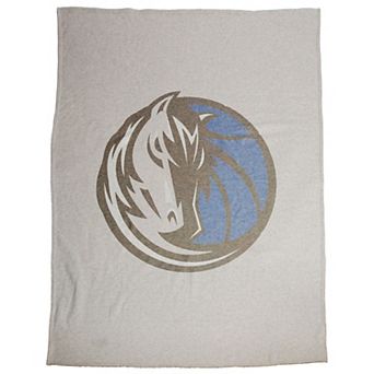 "Dallas Mavericks 54"" x 84"" Sweatshirt Blanket"