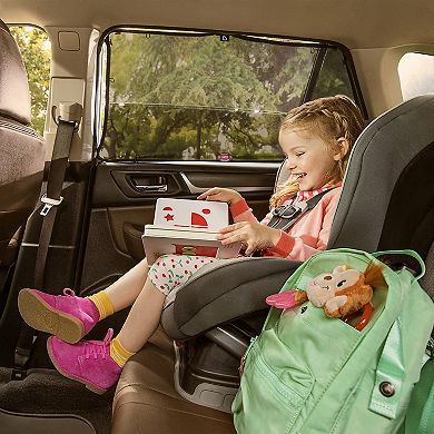 Munchkin Magnetic Stretch to Fit™ Sun Shade