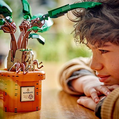 LEGO Harry Potter Mandrake Magical Plant 76433 Building Kit (579