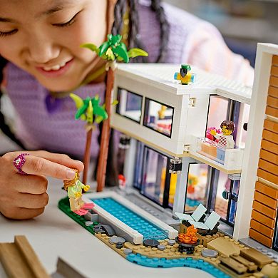 LEGO Creator 3-in-1 Modern House 31153 Building Kit (939 pieces)