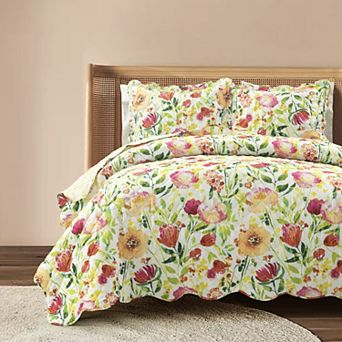 Lush Decor Leilani Watercolor Scallop Edged Floral 3 pc Quilt Set