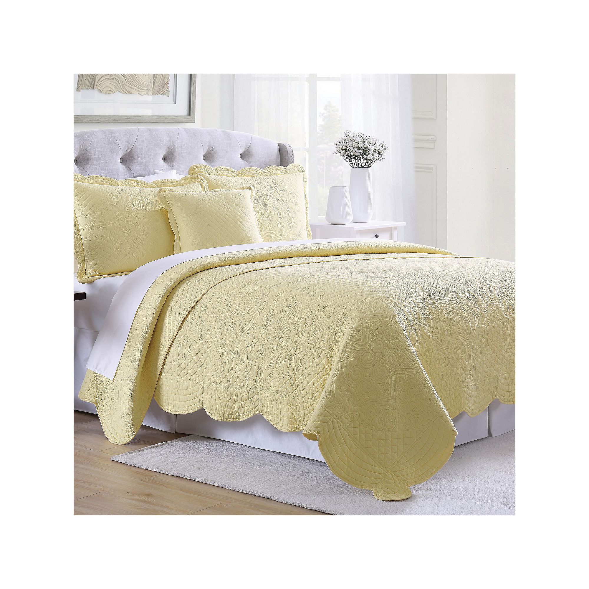 American Traditions French Tile Scalloped Quilt Set with Shams, Yellow