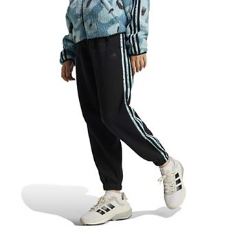 Women's adidas Essentials 3-Stripes Animal-Print 7/8 Pants