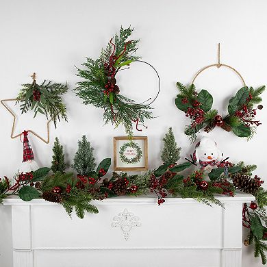 Northlight Pinecones and Berries Artificial Christmas Garland