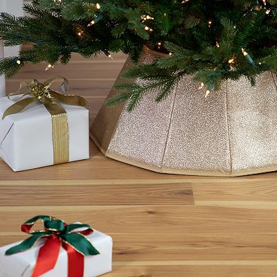 Northlight Metallic Gold Fabric Hexagonal Christmas Tree Collar