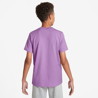Kids 8-20 Nike Graphic T-Shirt
