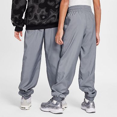 Boys 8-20 Nike Club Woven Joggers