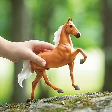 Breyer Horses The Freedom Series Palomino Saddlebred Toy Horse