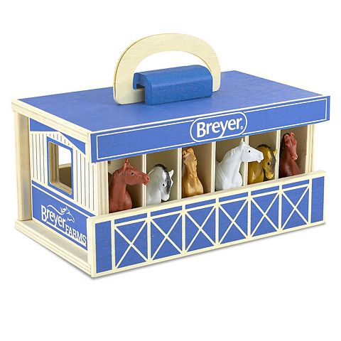 Детские фигурки Breyer Horses - Breyer Farms Wooden Stable Playset With 6 Horses