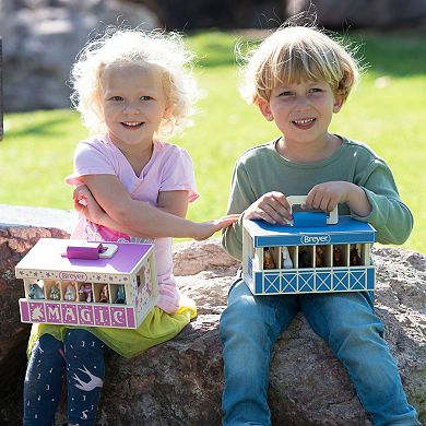 Breyer Horses - Breyer Farms Wooden Stable Playset With 6 Horses