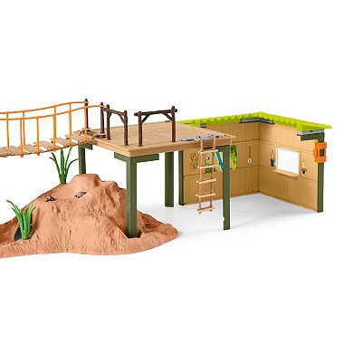 Schleich Wild Life: Safari Ranger Adventure Station Playset