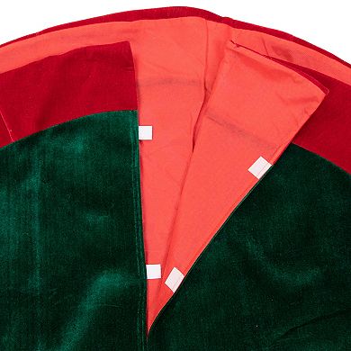 Northlight 48" Dark Green Holly & Berry Velveteen Christmas Tree Skirt