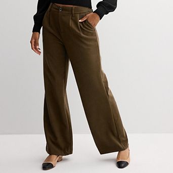Juniors' SO® Wide Leg Pleated Curvy Fit Trousers