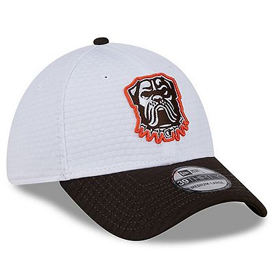 Men s New Era White Brown Cleveland Browns 2024 NFL Training Camp 39THIRTY Flex Hat