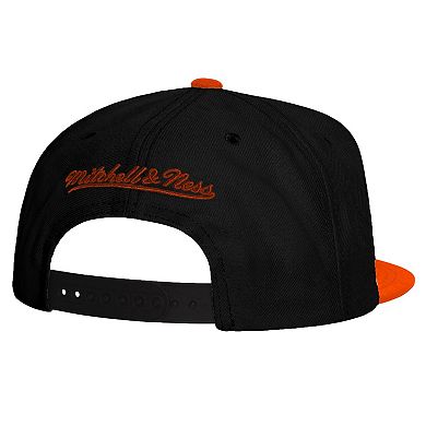 Men's Mitchell & Ness Black/Orange Oklahoma State Cowboys 2-Tone 2.0 Snapback Hat