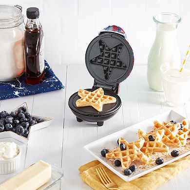 Dash Mini Americana Waffle Maker