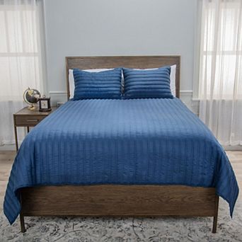 Rizzy Home 3 pc Blue Quilt Set with Shams