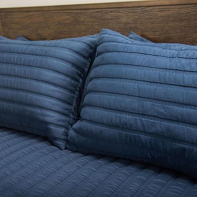 Rizzy Home 3-pc. Blue Quilt Set with Shams