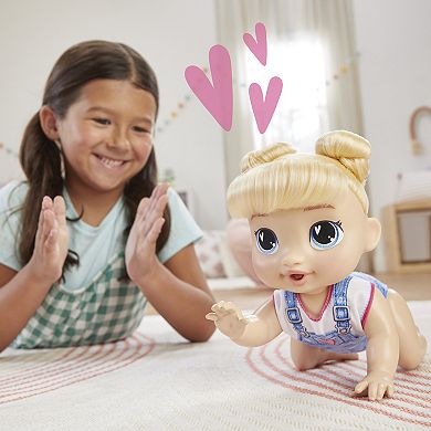 Baby Alive Crawl 'n Play Harper Hugs 10.75" Baby Doll Playset by Hasbro