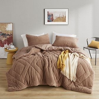 510 Design Kyla Double Diamond Quilted Teddy Midweight Comforter Set