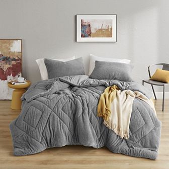 510 Design Kyla Double Diamond Quilted Teddy Midweight Comforter Set