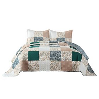 Marcielo 3 pc Handcrafted Christmas Patchwork Vintage Style Holiday Cotton Quilt Set