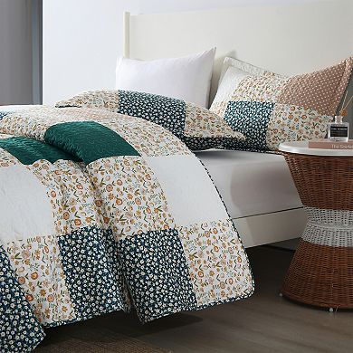 Marcielo 3 Piece Handcrafted Christmas Patchwork Vintage Style Holiday Cotton Quilt Set